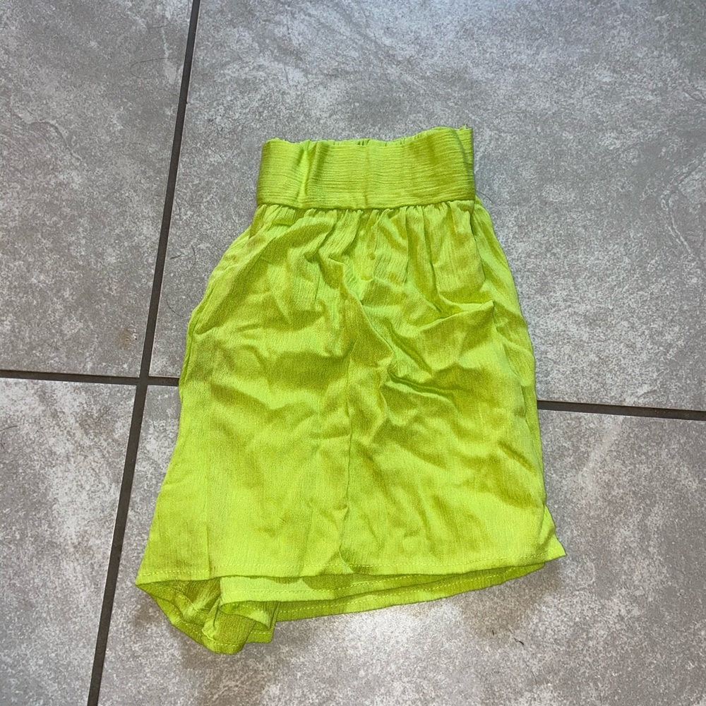 NWT Fashion Nova shorts